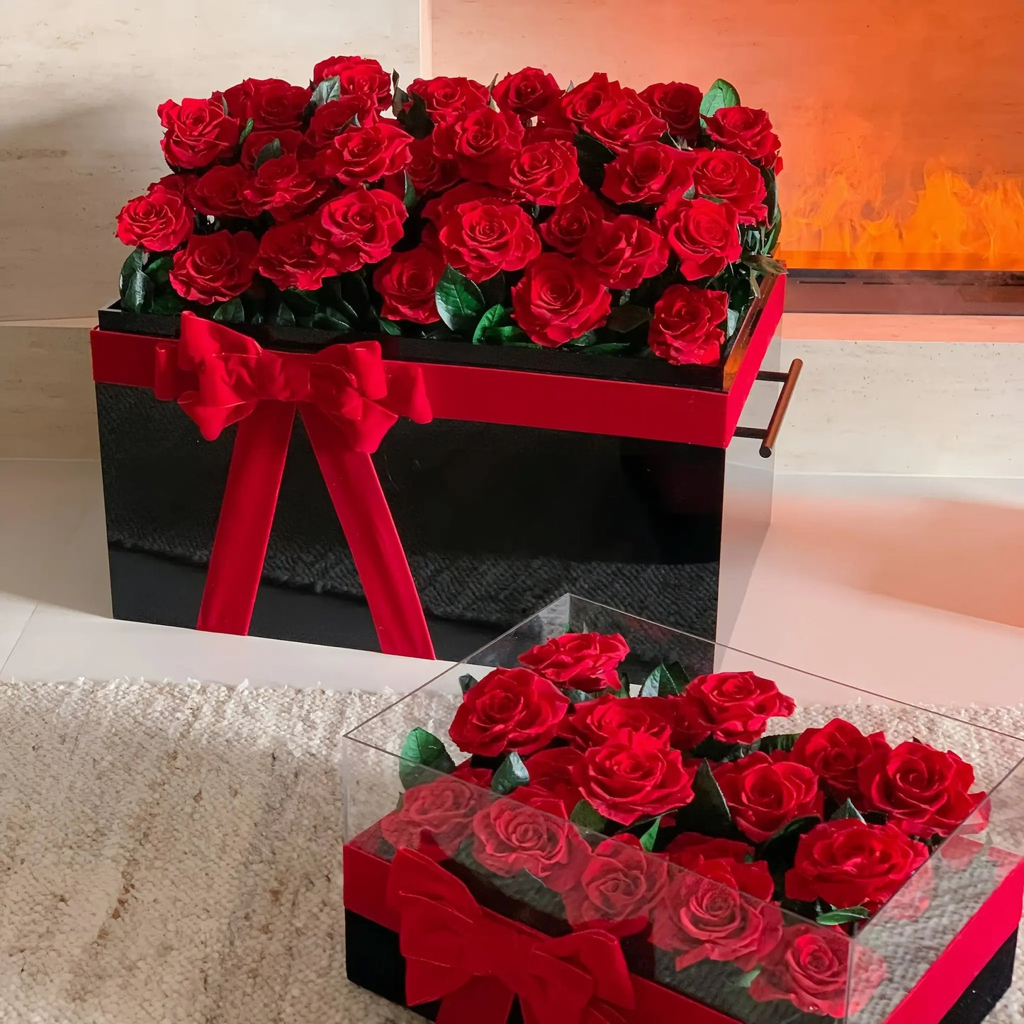 LULU ROSÉE 52 Red Roses Eternal Garden Collection, Dual Size Display of Large and Small Rose Boxes